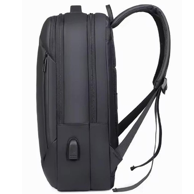 Grote capaciteit waterdichte laptop rugzak met usb
