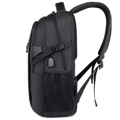 15.6 inch waterdichte zak voor zakelijke reizen met USB-opladen